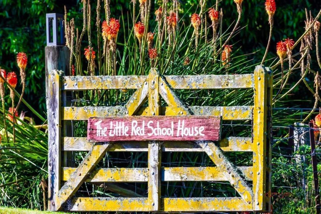 Little Red School House Villa Oamaru Dış mekan fotoğraf